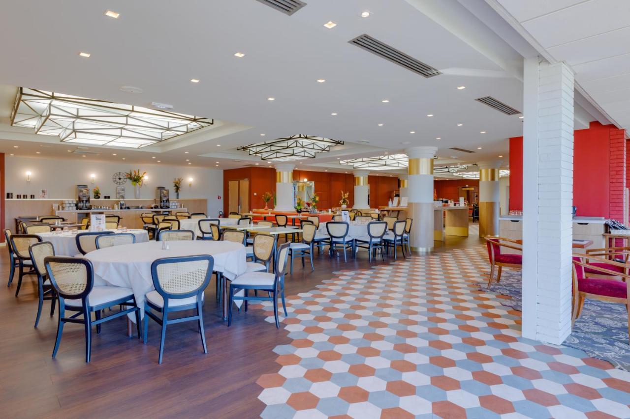 Mercure Lyon Est 4*
