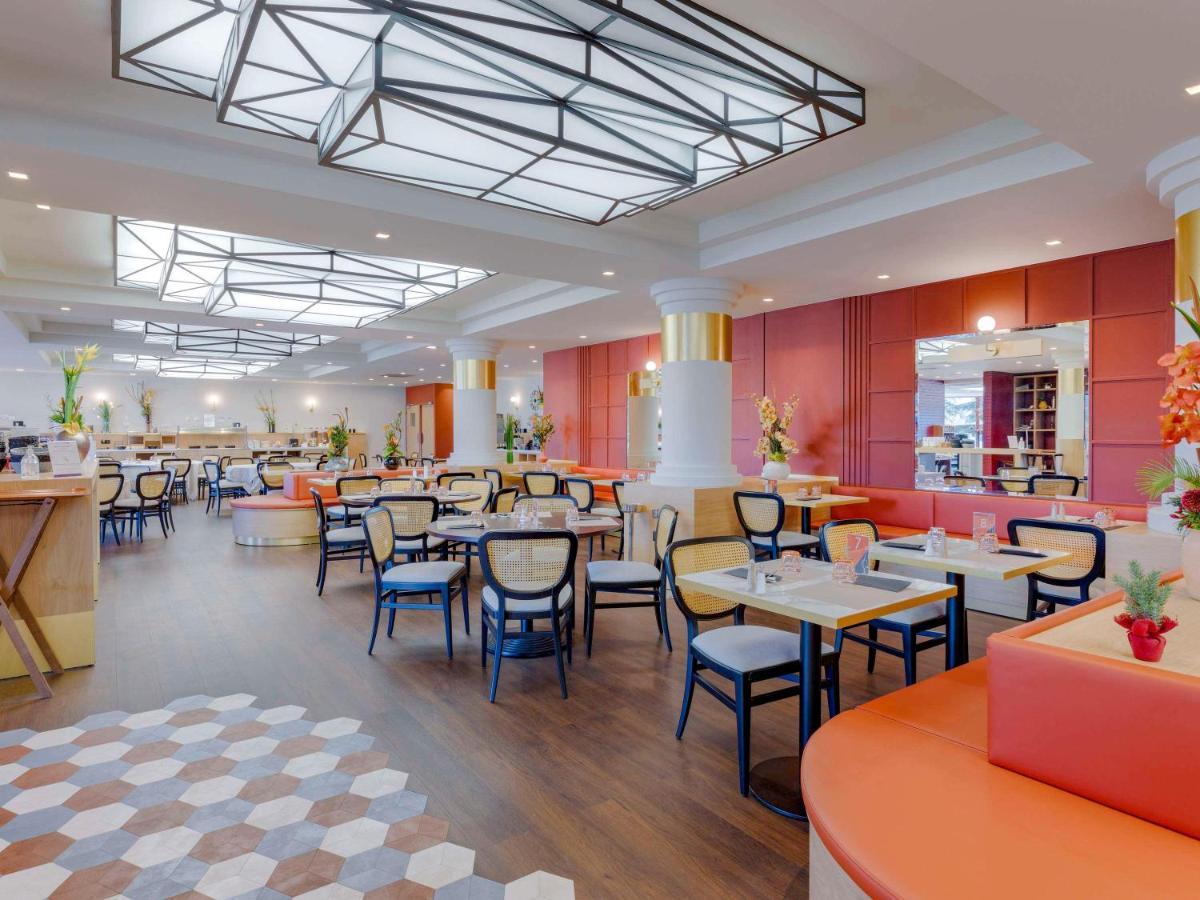 Mercure Lyon Est Hotel 4*