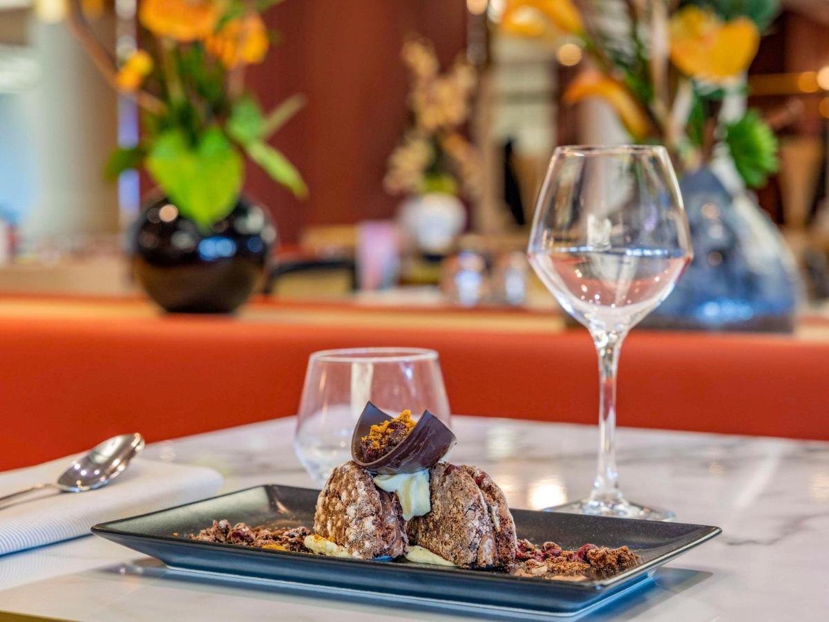Mercure Lyon Est Hotel