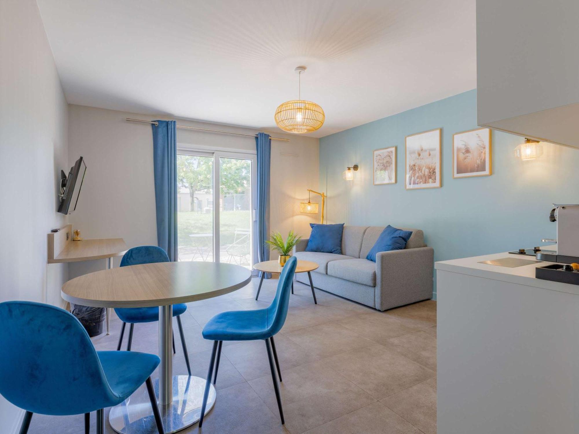 Mercure Lyon Est Hotel