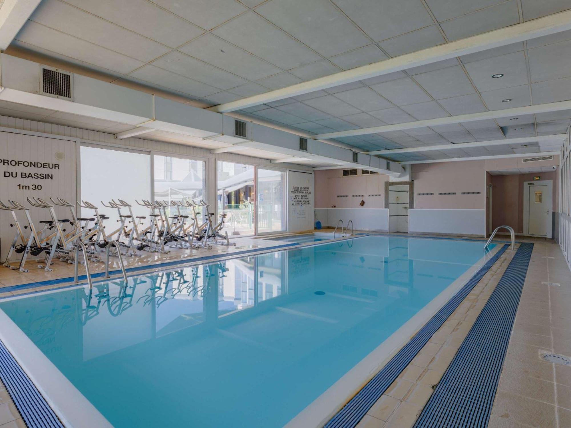 Mercure Lyon Est Hotel